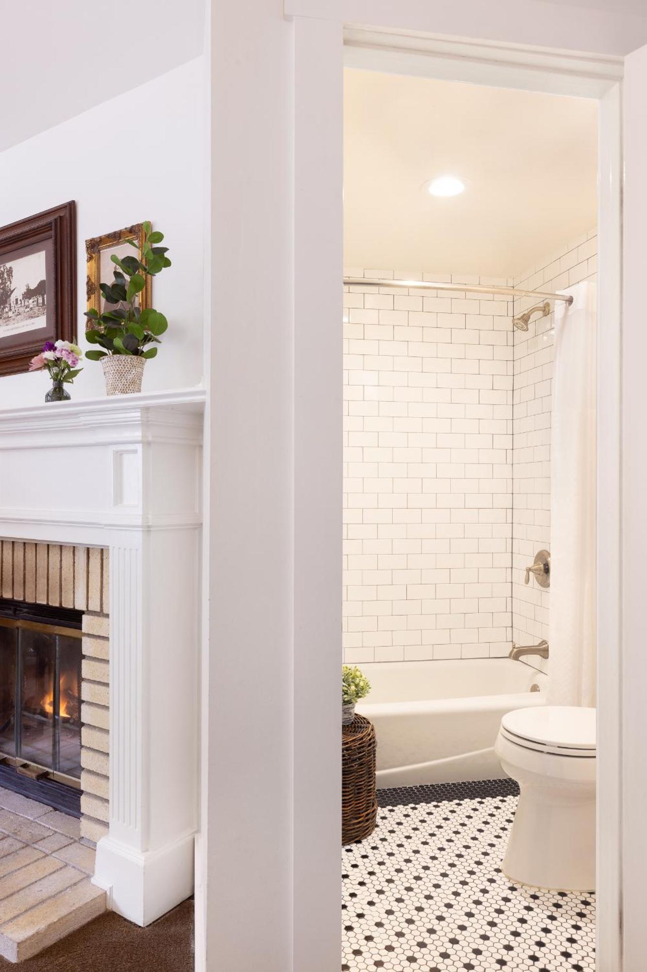 The Ballard Inn, A Kirkwood Collection Hotel 외부 사진